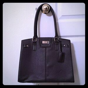 BCBG Paris Chic Bag Dk Brown Purse